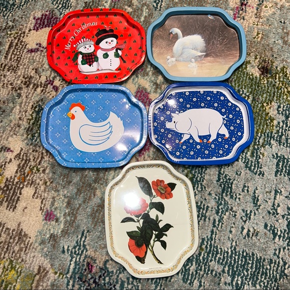 Vintage Jewelry or Other Tin Trays Elite Made in England Giftco Hen Chicken Xmas - Picture 3 of 6